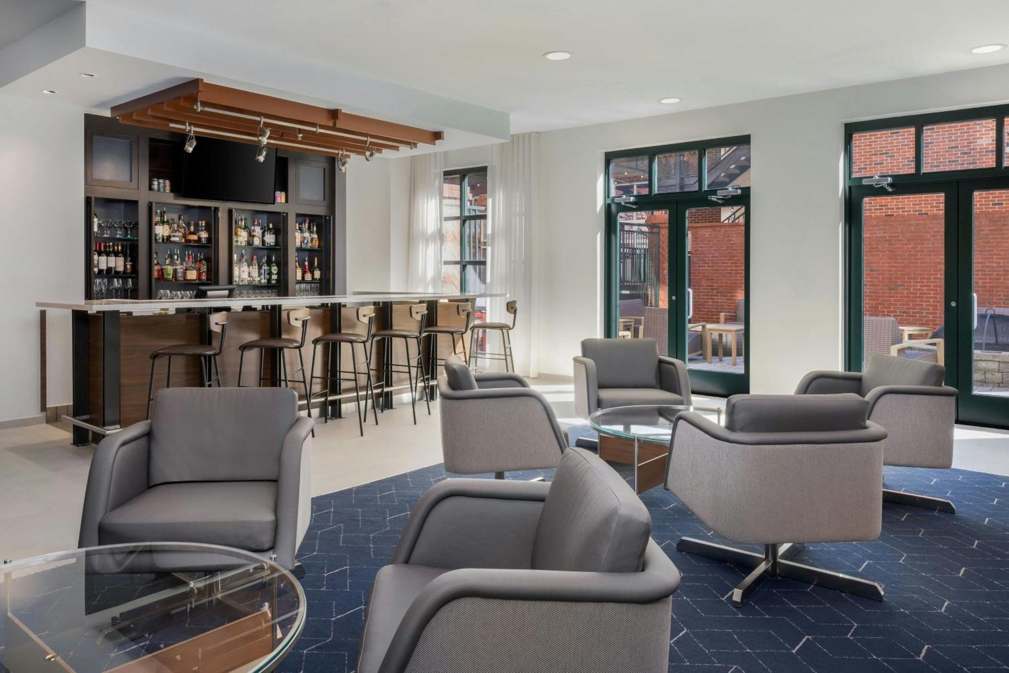 Courtyard By Marriott Chattanooga Downtown Buitenkant foto