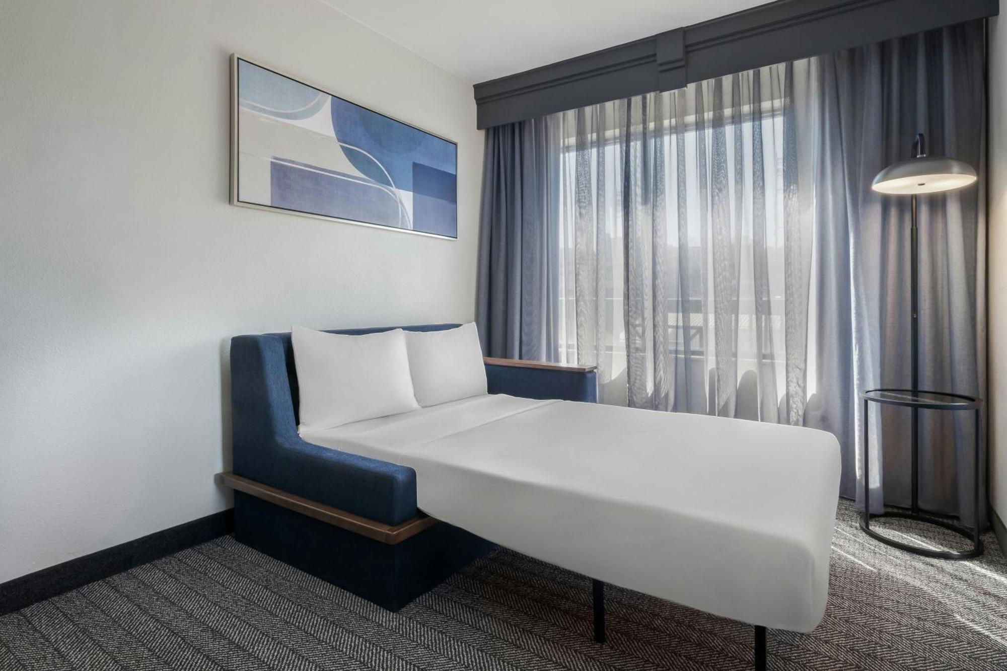 Courtyard By Marriott Chattanooga Downtown Buitenkant foto