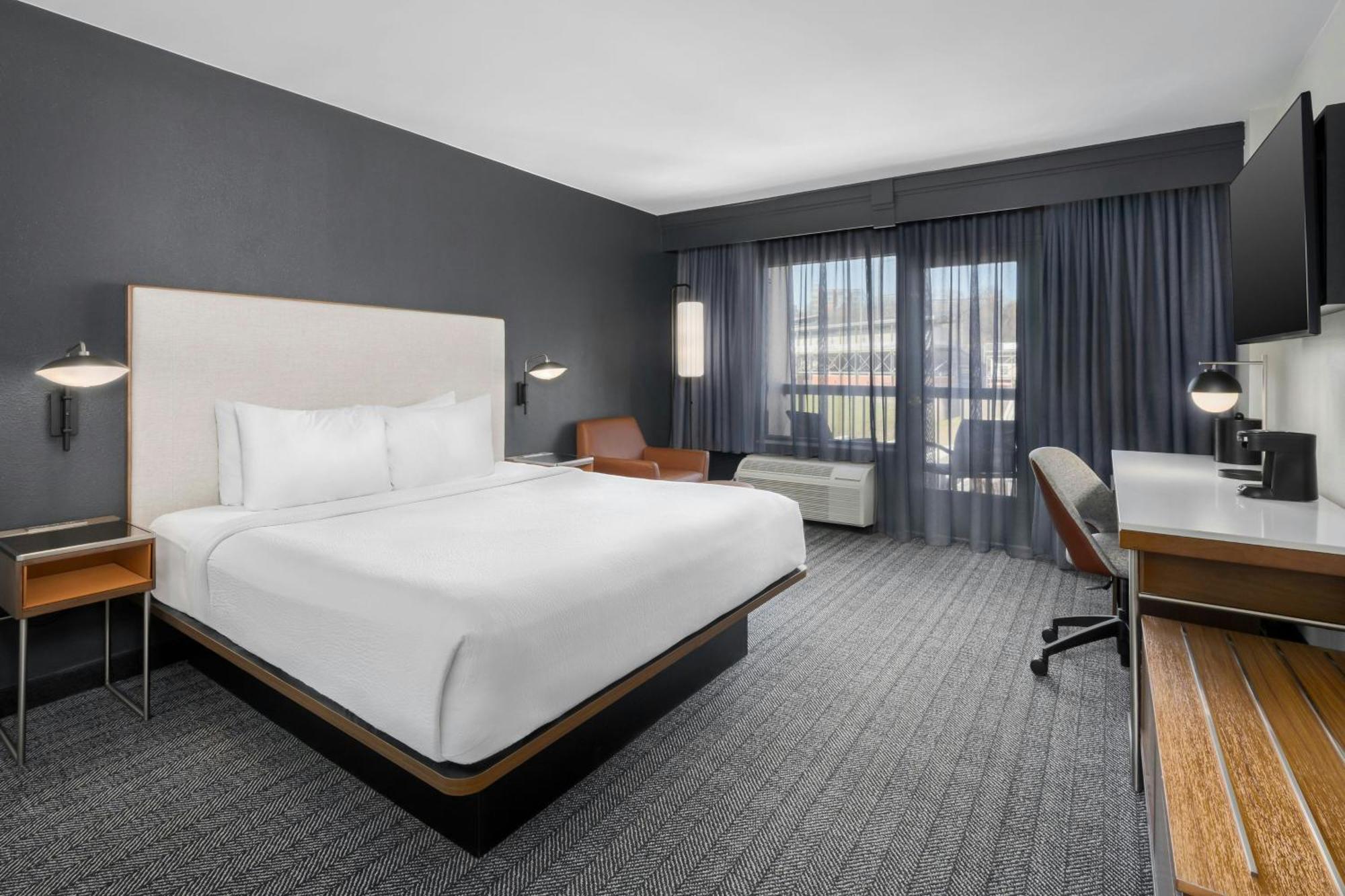 Courtyard By Marriott Chattanooga Downtown Buitenkant foto