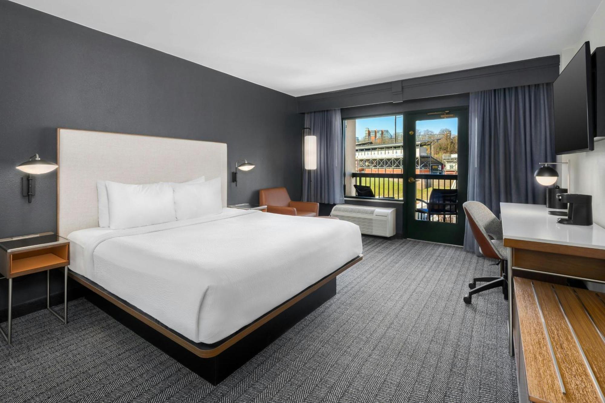 Courtyard By Marriott Chattanooga Downtown Buitenkant foto